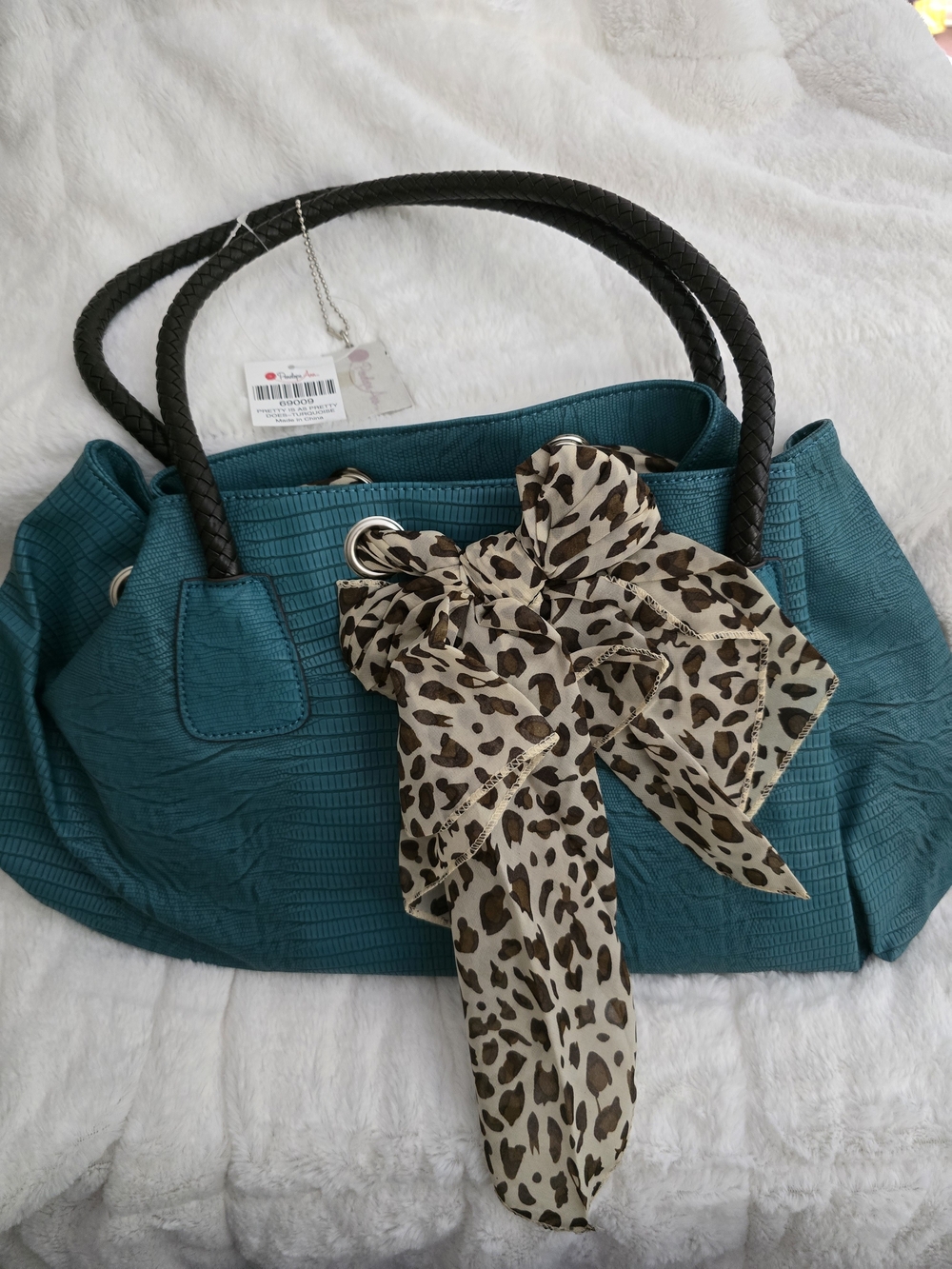 Penelope Anne Turquoise Ladies Tote Bag with Leopard Scarf Accent